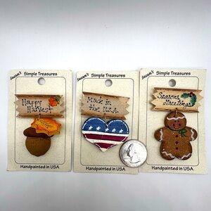 Seasonal / Holiday Wooden Pins